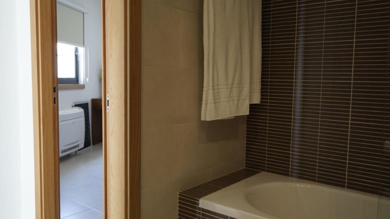Casas Do Aidro Guest House Freches Ngoại thất bức ảnh